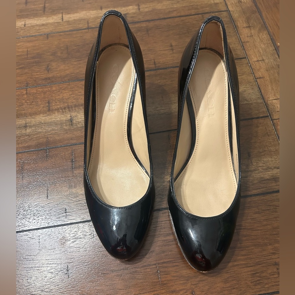 Coach Devon Black Patent Leather Heels Women’s 6.5